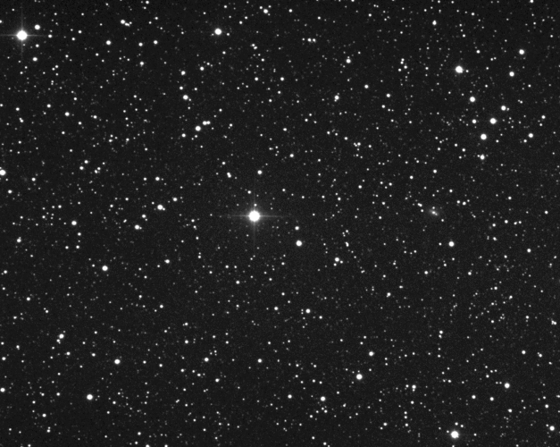 La Stella di Barnard è l'oggetto più luminoso nell'animazione, che mostra di questo essa si è spostata dal 1991 (stella a destra) al 2014 (stella a sinistra). Cliccare sull'immagine per la versione a piena risoluzione.