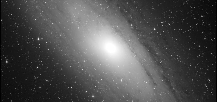 Messier 31 (Galassia di Andromeda), Messier 32 e Messier 110